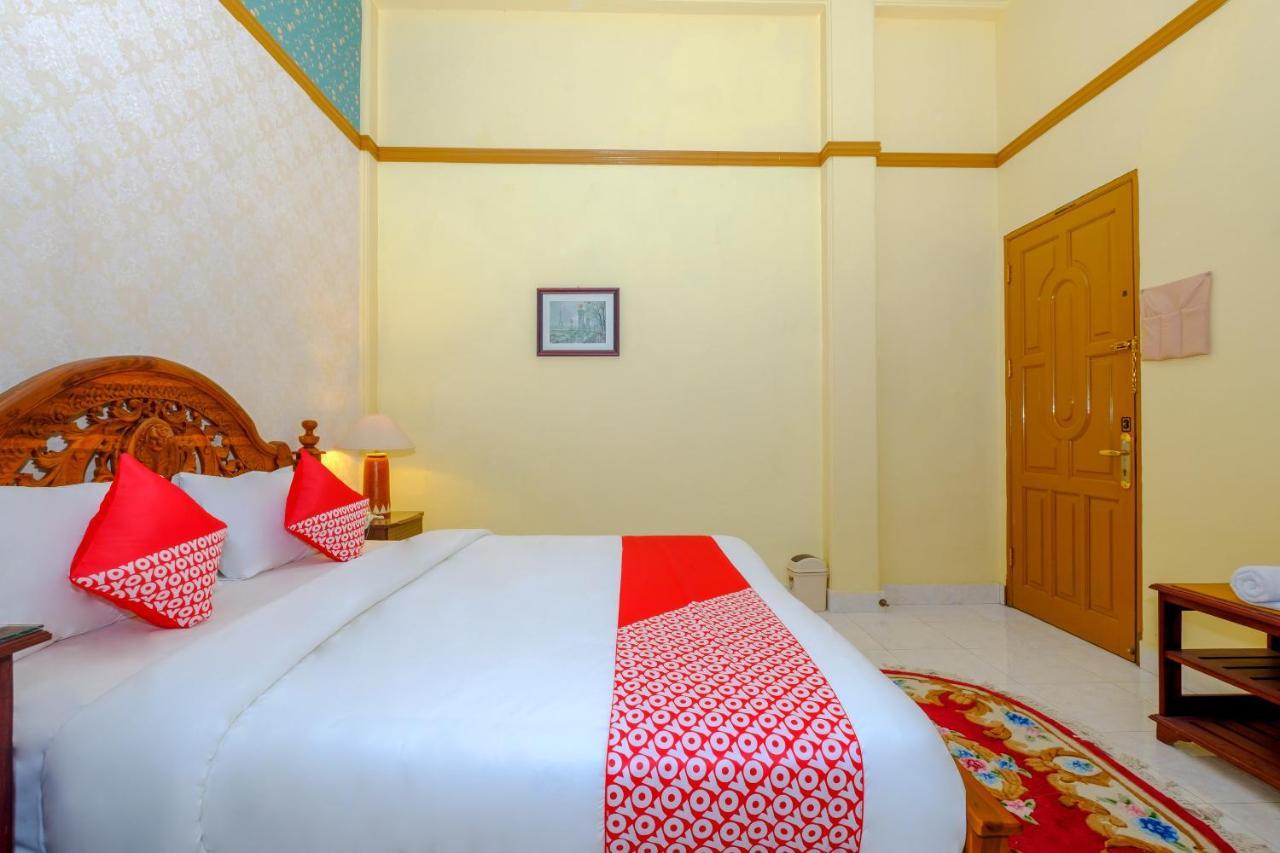 Oyo 3088 Green Valley House Senggigi Eksteriør bilde