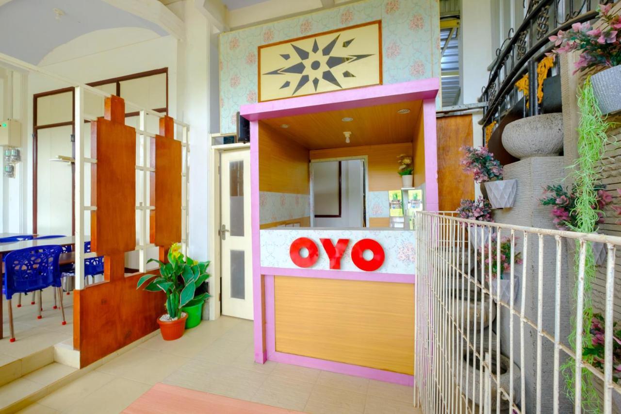 Oyo 3088 Green Valley House Senggigi Eksteriør bilde