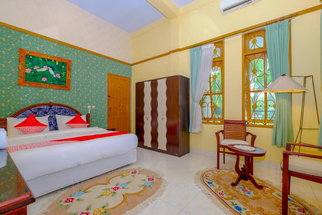 Oyo 3088 Green Valley House Senggigi Eksteriør bilde